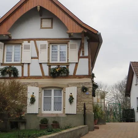 Location Alice Villa Ottrott Exterior photo